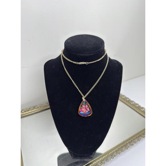 Vintage Orchid Flower Intaglio Glass Pendant with Iridized Finish - 1950's Mid - Picture 5 of 9